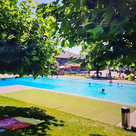Familiy & Kids Suite Im Herzen Der Schweiz Dietwil Экстерьер фото