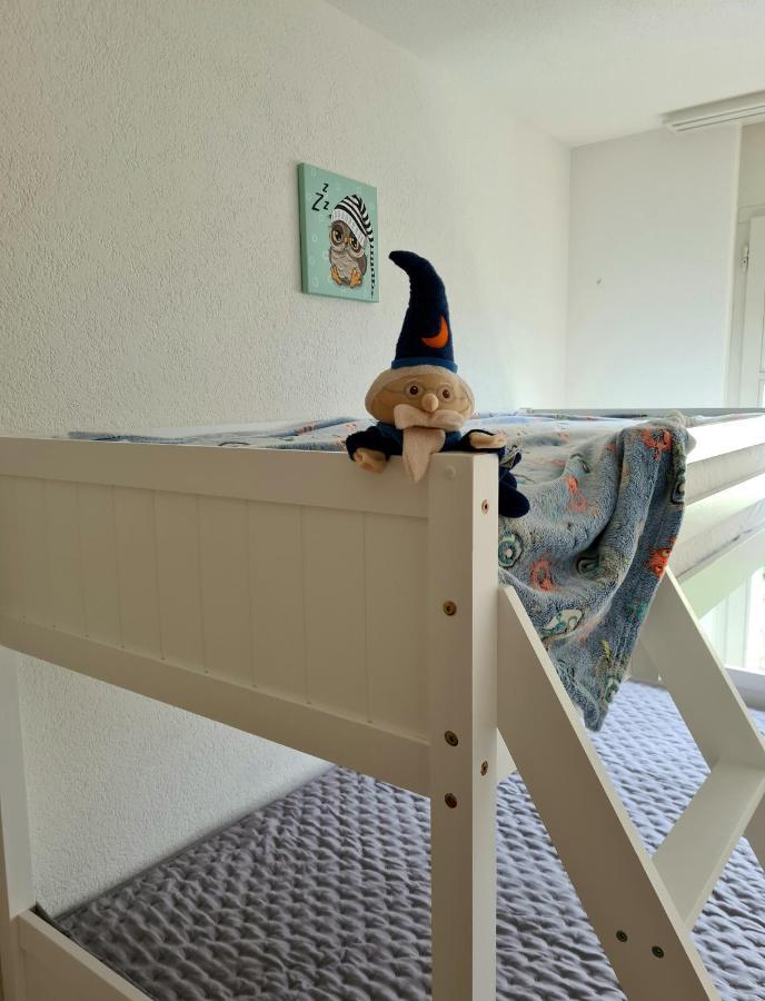 Familiy & Kids Suite Im Herzen Der Schweiz Dietwil Экстерьер фото