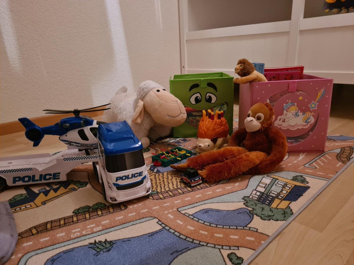 Familiy & Kids Suite Im Herzen Der Schweiz Dietwil Экстерьер фото